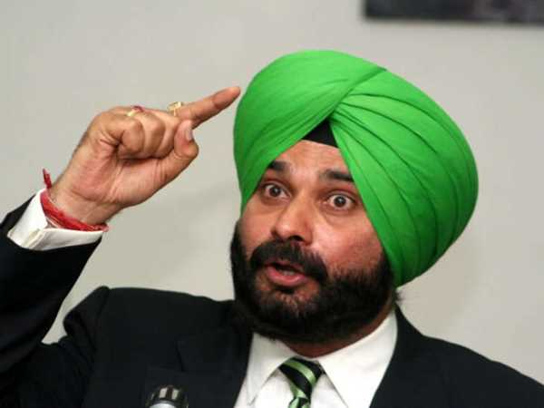 पंजाब विधानसभा चुनाव को लेकर दिल्ली में बैठक, सिद्दू बोले ऑल इस वेल